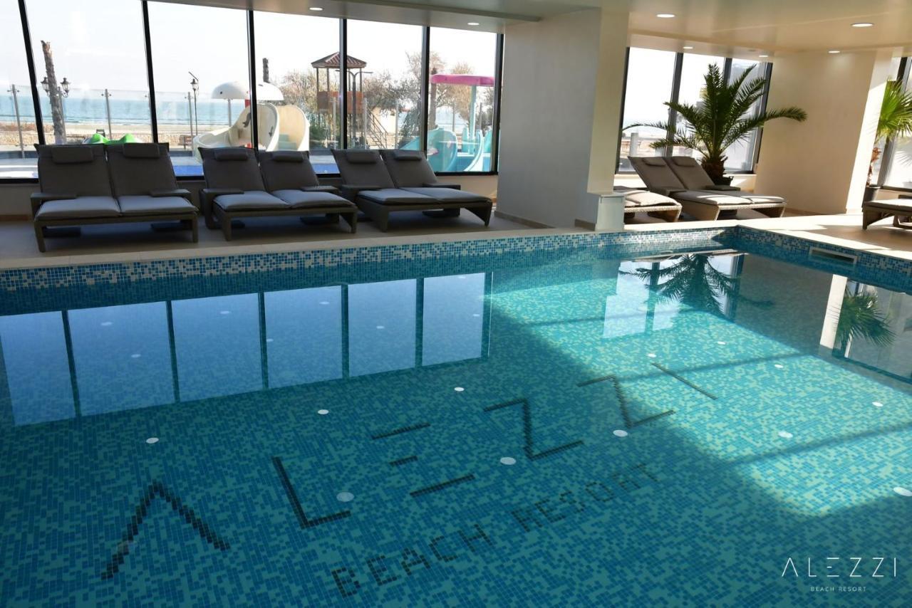 Isabelle Apartament Alezzi Beach Resort Mamaia Nord Navodari Ngoại thất bức ảnh