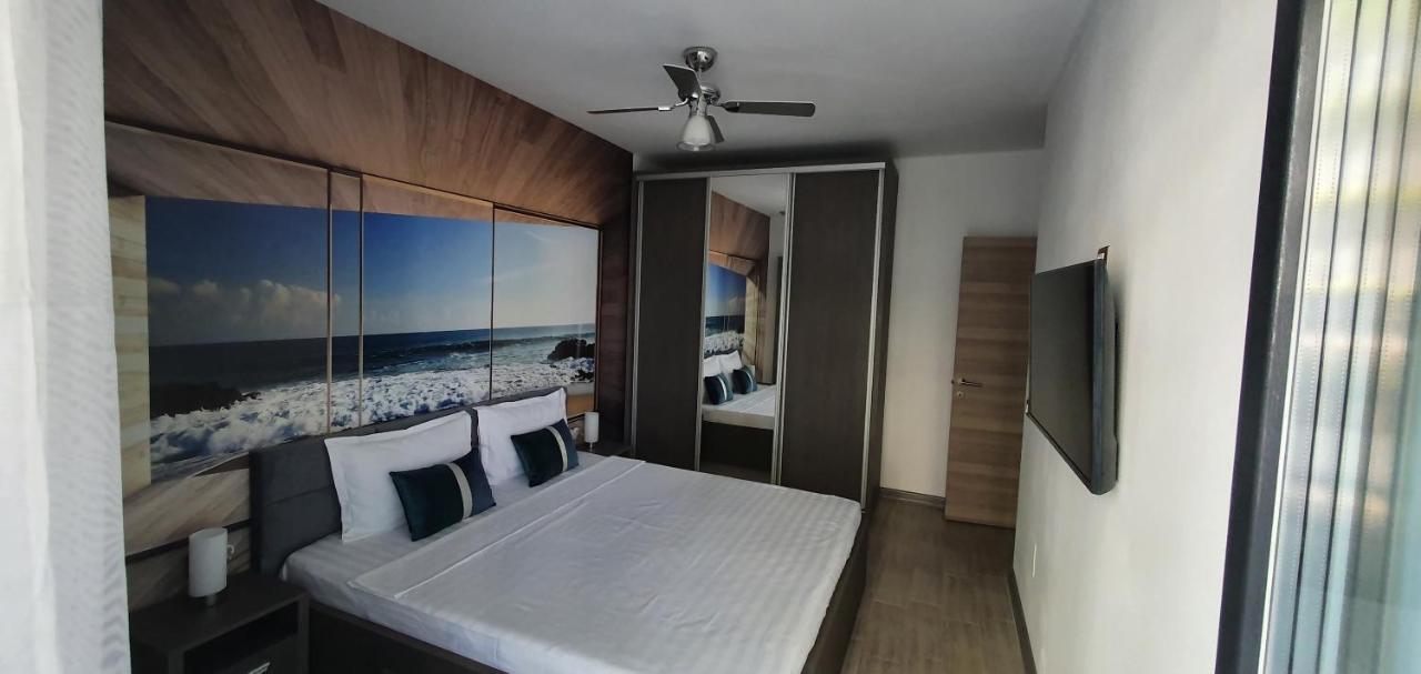 Isabelle Apartament Alezzi Beach Resort Mamaia Nord Navodari Ngoại thất bức ảnh